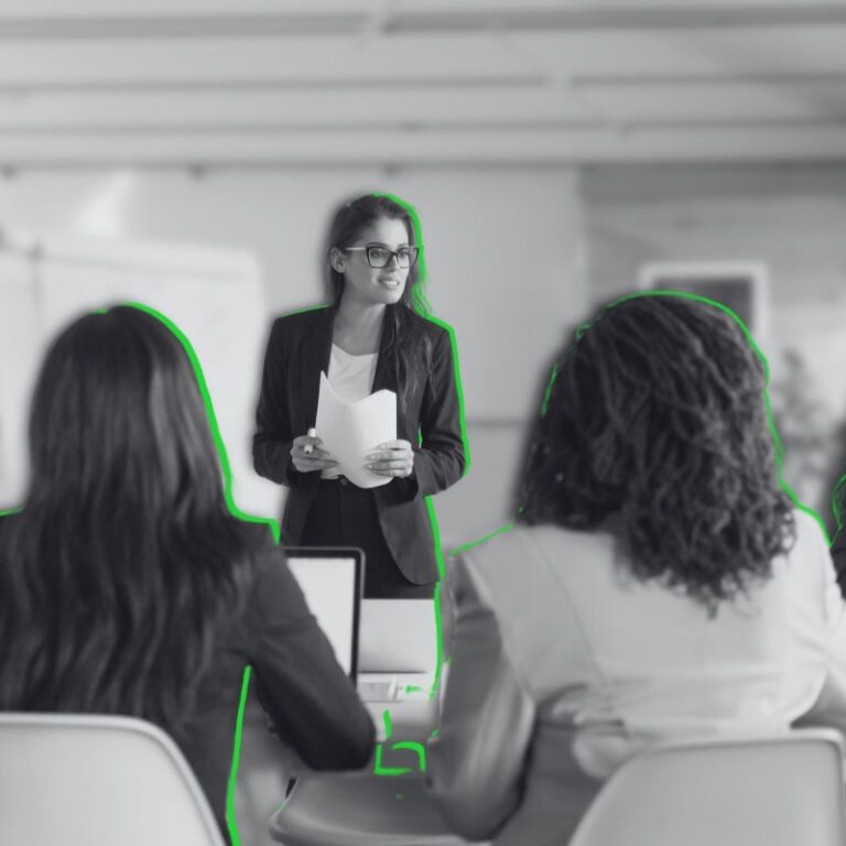 Curso de comunicación efectiva para directivos y líderes de equipo.