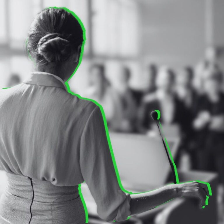 Curso para hablar en público dirigido a profesionales.